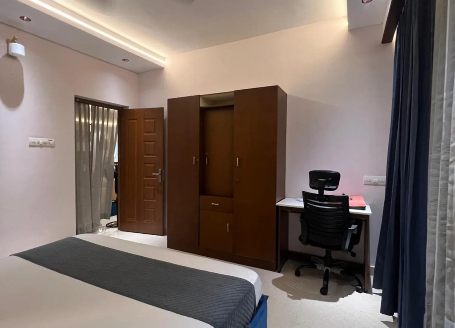 Apartament Rehoboth Homes Shortstay Kochi Indie